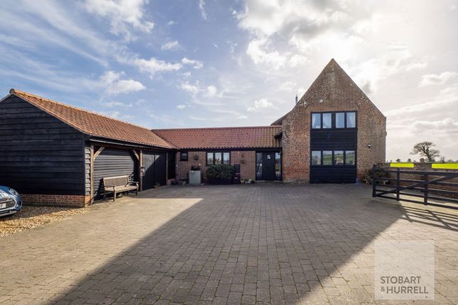 Thatch Farm Barn, Norwich photo 2