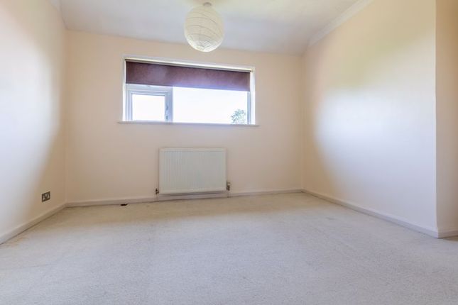 Semi-detached house to rent in Upthorpe Drive, Wantage