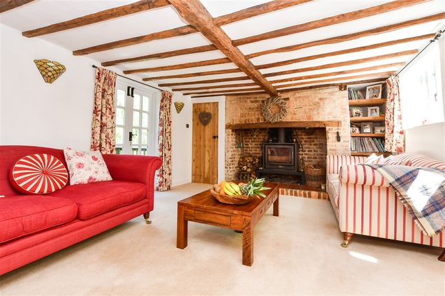 3-bed detached on Furnace Lane Cowden, Edenbridge, £550,000