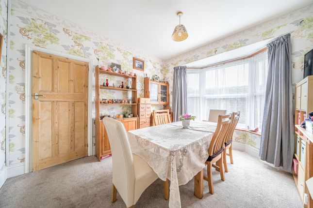 9, Haslemere Road, Emsworth photo 4