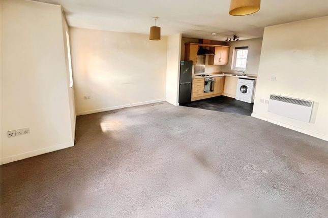 43, Hendeley Court, Staffordshire photo 2