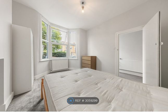 Hollydale Road, Peckham, London photo 4