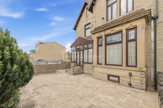 33, Warren Street, Dewsbury photo 3