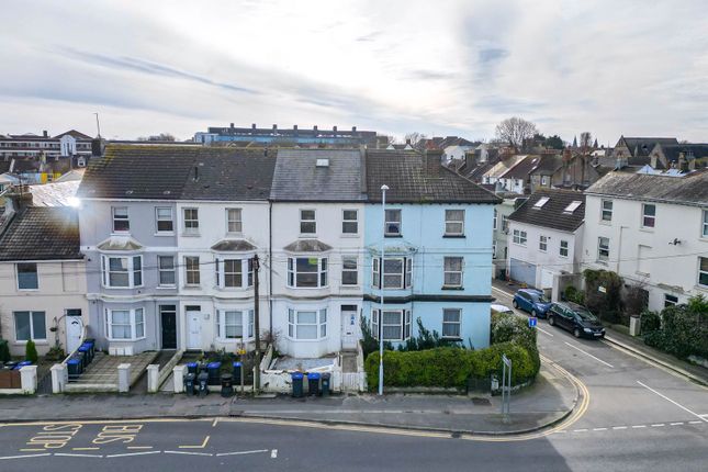 Thumbnail Flat for sale in Teville Road, Worthing