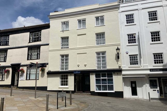 Retail premises to let in 15-16 Castle Street, Exeter, Devon