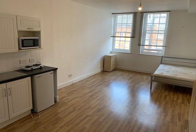 Studio to rent in Market Chambers, Church Street, Enfield