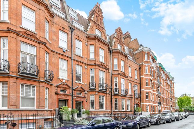 Thumbnail Flat to rent in Culford Gardens, Chelsea, Chelsea, London