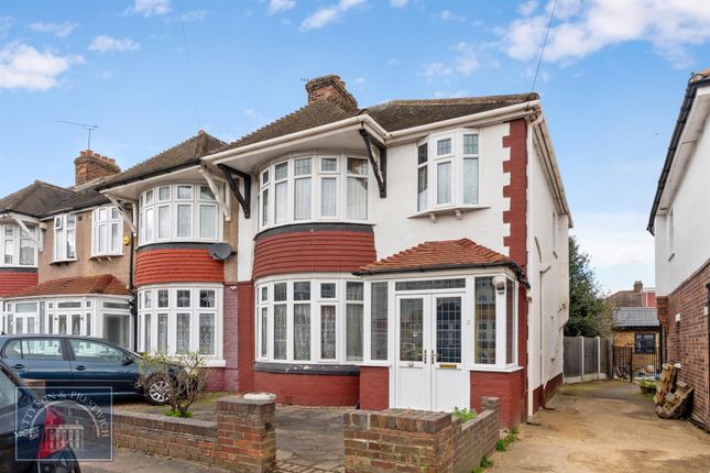 End terrace house for sale in Sandhurst Drive, Ilford