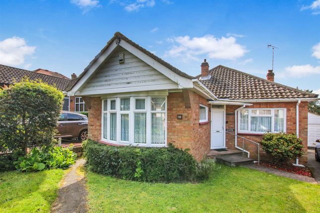 Thumbnail Bungalow to rent in Gerrard Crescent, Brentwood