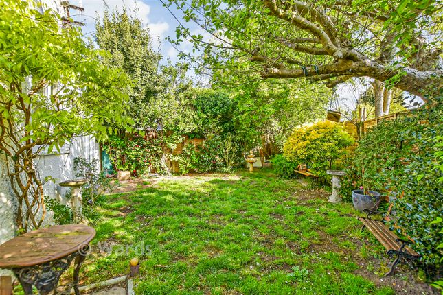 30, Winifred Road, Maidstone photo 3