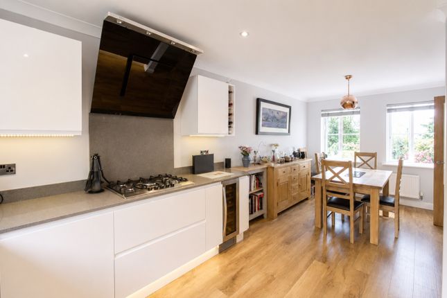 49, Kestell Parc, Bodmin photo 4