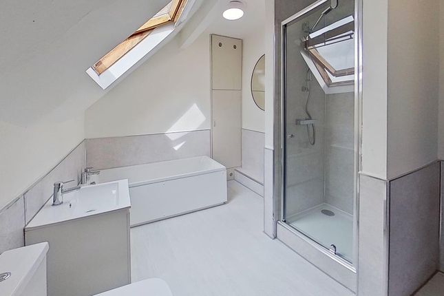 17 Knowle Mount, Leeds photo 3
