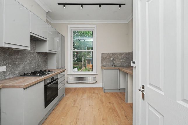 54, Clapton photo 4