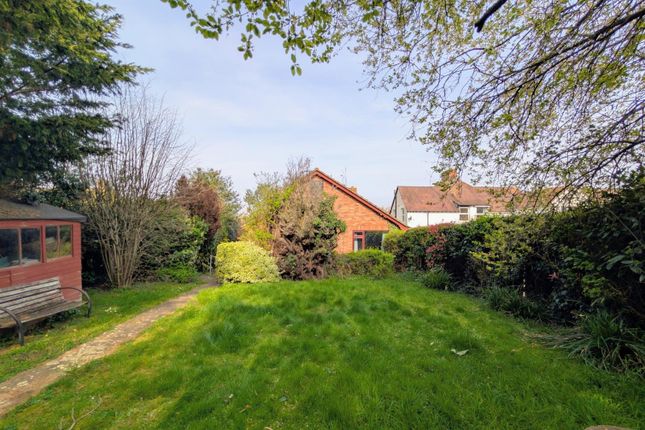 2-bed house on 110, The Wheatridge East, Gloucester, £330,000
