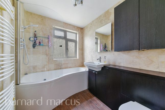 Semi-detached house for sale in Wentworth Way, South Croydon
