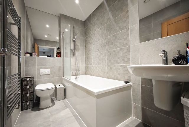 40,Flat 7, West Street, Dunstable photo 4