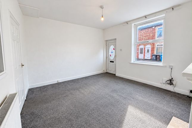 Egton Street, East Riding of Yorkshi photo 2