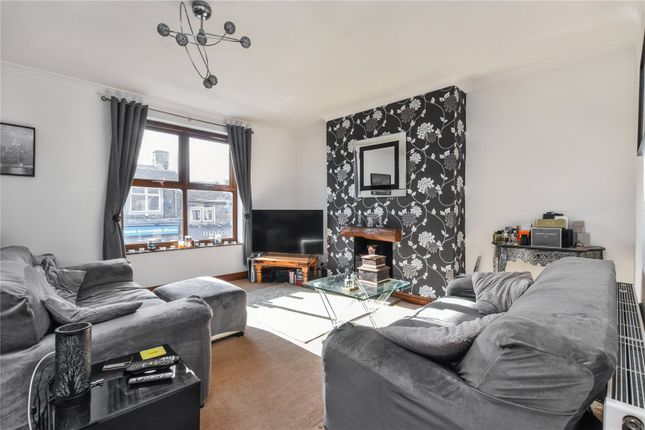 44a, Lidget Hill, West Yorkshire photo 3