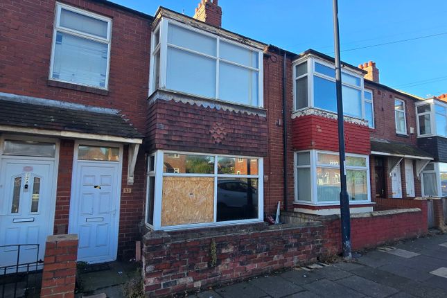 2-bed flat on 12, Carlisle Terrace, Sunderland, £30,000
