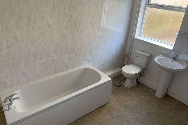 4, Sandsfield Lane, Gainsborough photo 4