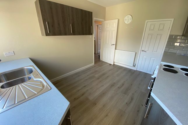 26, Neville St, Crewe photo 4
