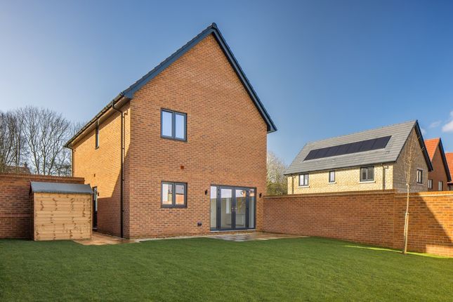 433, Bingham Turner Way (Off The A420 Roundabout), Shrivenham, Oxfordshire, Sn6 8Gy photo 4