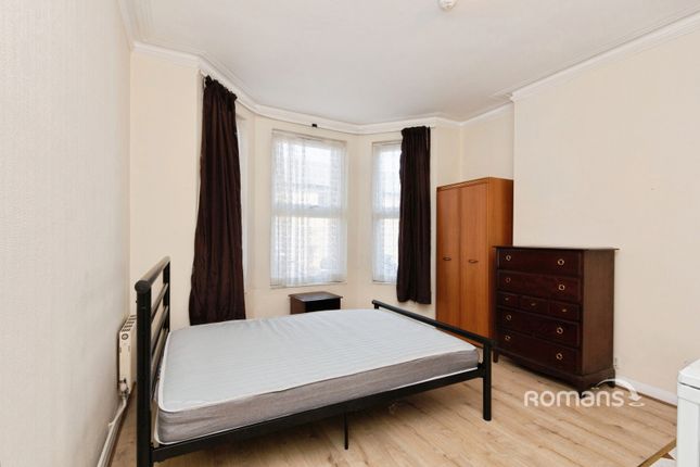 Room 1, 47, Alexandra Road, Hampshire photo 4