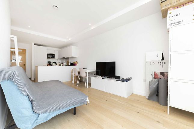 Flat 19, Emerson Court, 2A, Rodney Street, London photo 2