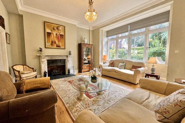 2 Oakwood House, Beechfield Road, Alderley Edge photo 2