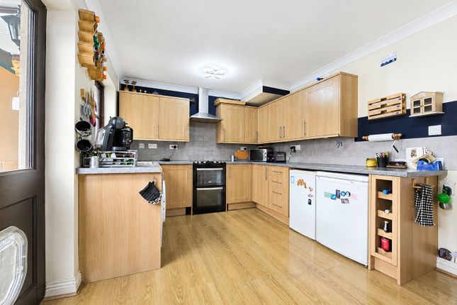 2, Meadow View, Devon photo 3