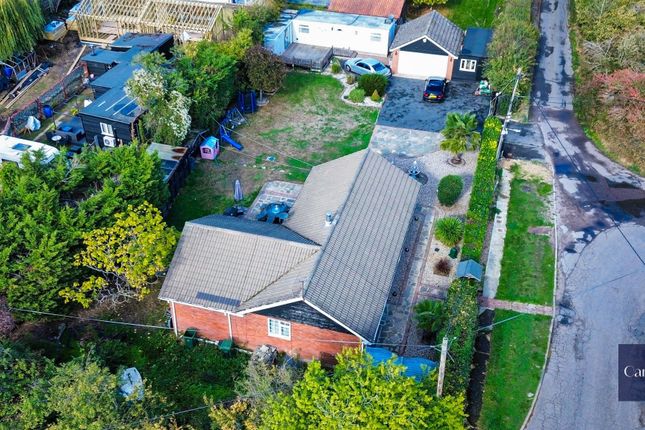 Meadow Way, Wickford photo 4