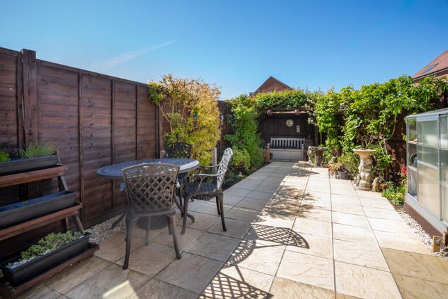 1, Woodpecker Way, Hythe photo 2