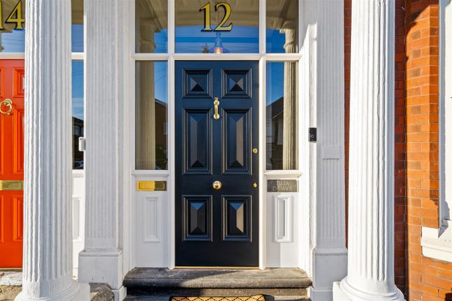 12, Linden Grove, Hartlepool photo 2