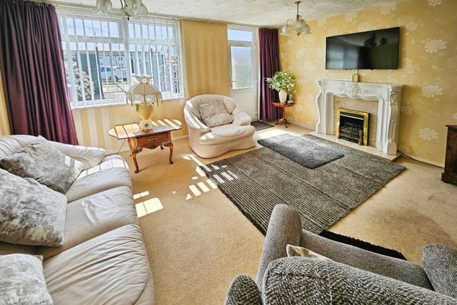68, Hare Croft, Liverpool photo 2