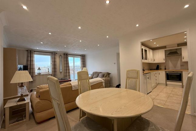 Flat 49, Victoria Mansions, Navigation Way, Preston photo 4