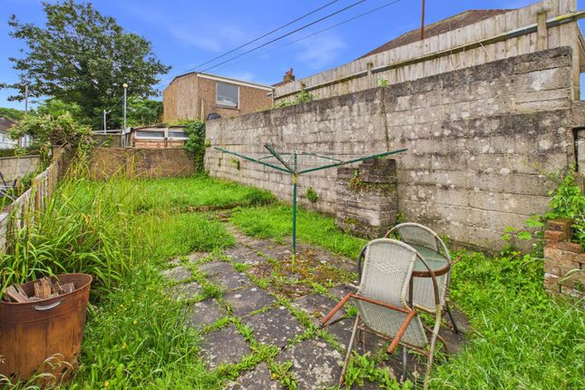 89 Rothesay Gardens, Plymouth photo 2