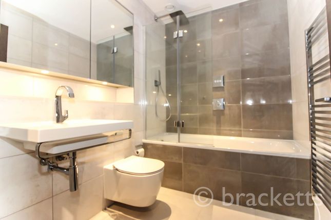 6 The Mews Linden Close, Tunbridge Wells photo 3