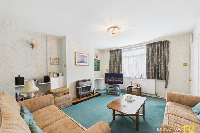 36, Charles Crescent, Harrow photo 2