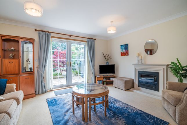 22, The Belfry, Sedbury, Chepstow photo 4