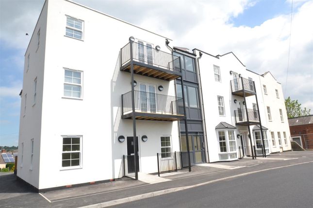 Thumbnail Flat for sale in Railway Court, Monmouth Road, Pill