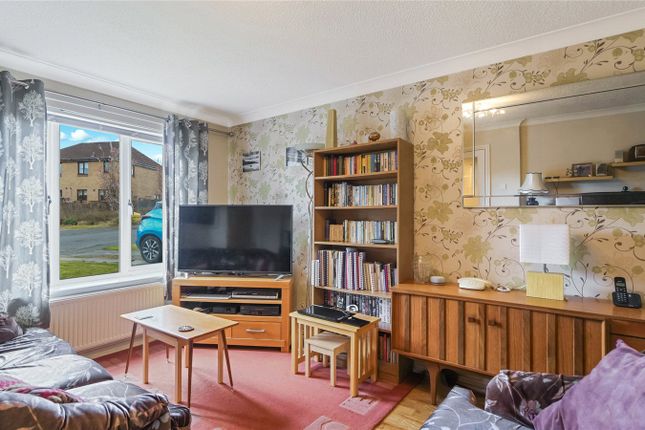 18, Glen Clova Drive, Glasgow photo 4