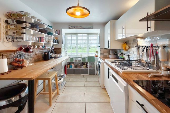 46, Benjamin Gray Drive, West Sussex photo 4