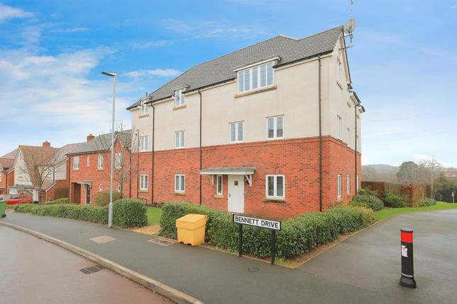 Flat for sale in Bennett Drive, Hagley, Stourbridge