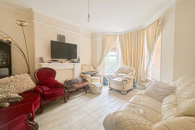 37 Gainsborough Road, Liverpool photo 2
