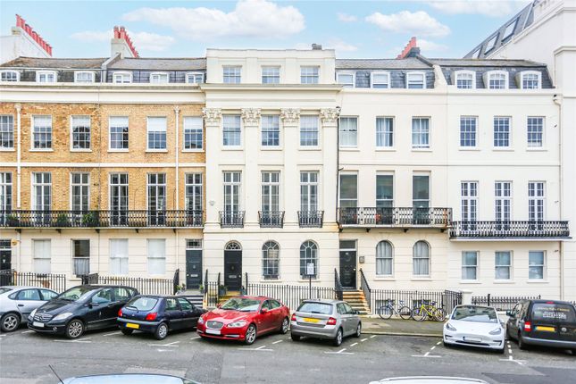Terraced house to rent in Portland Place, Brighton, East Sussex