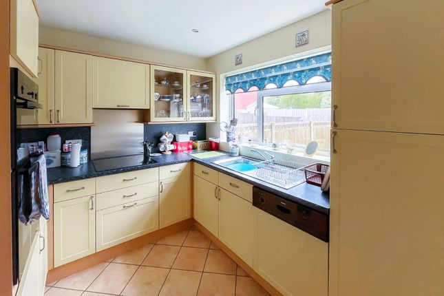 3 Field Court,, Sea Road, Littlehampton photo 2