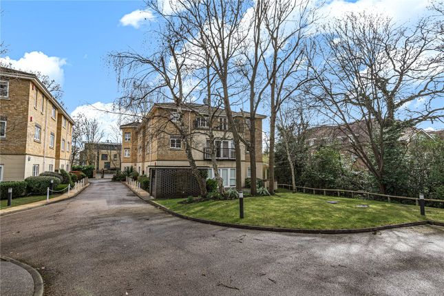 Flat for sale in 28 Uxbridge Road, Stanmore