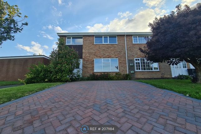 Thumbnail Semi-detached house to rent in Moat Drive, Halesowen