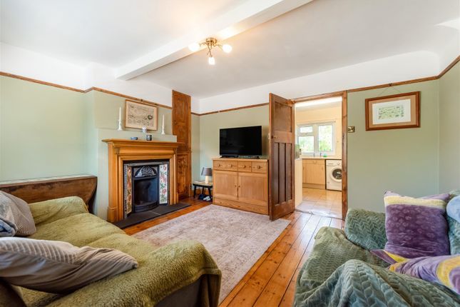 2 Bere Hill, Whitchurch photo 3