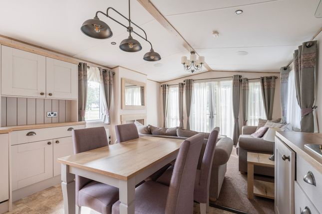 Plot 90, ABI Ambleside, Tingdene Caldecott Hall Country Park, Beccles Road, Great Yarmouth photo 3